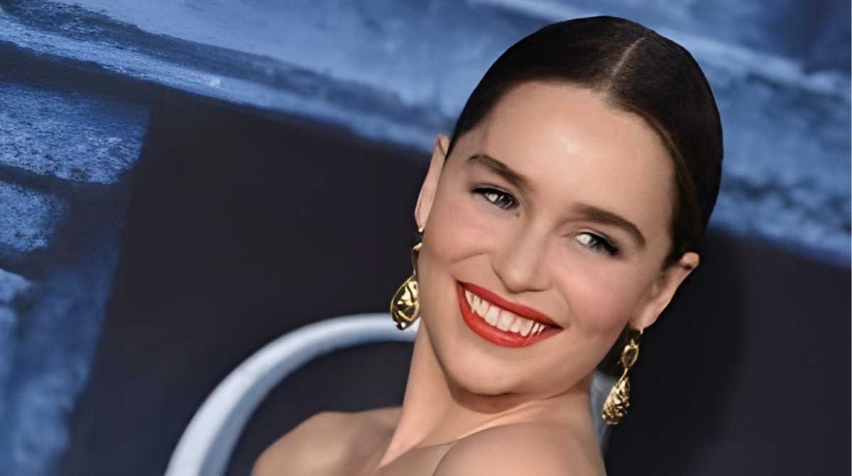 How Emilia Clarke built her $20+ million fortune through acting, endorsements, and investments