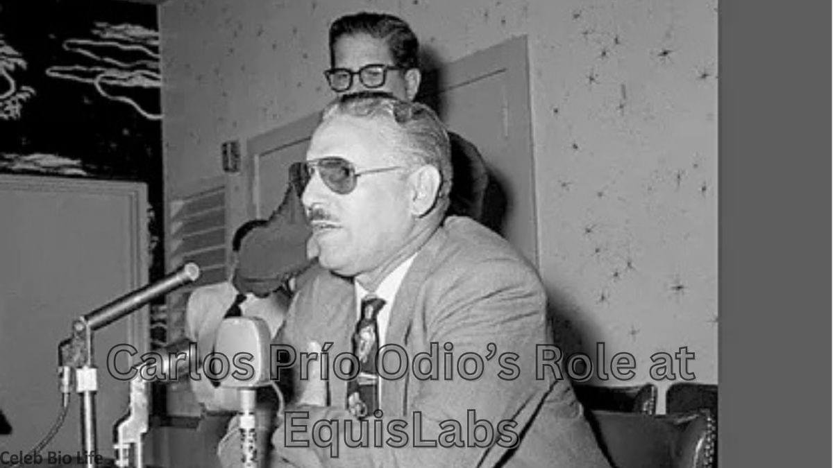 Carlos Prío Odio speaking at a microphone